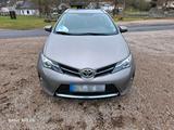 Toyota Ayris Turing Sport 2.0 Diesel - Toyota Auris Touring Sports mit Diesel-Antrieb