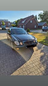 Mercedes-Benz Mercedes W211 E320 - Mercedes-Benz E 320 aus 2003