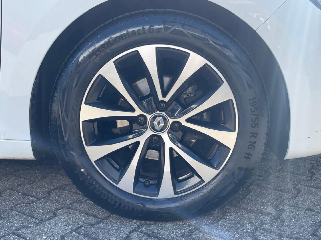 Fahrzeugabbildung Renault Clio Equilibre TCe 90