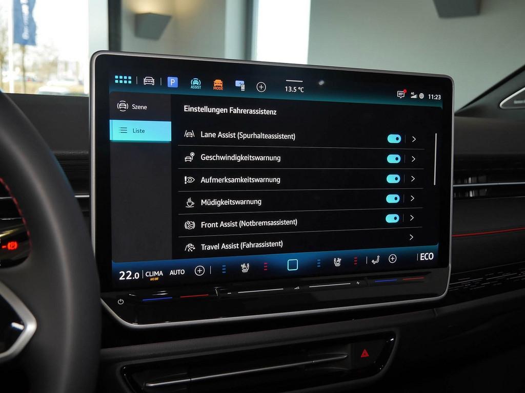 Volkswagen ID.7 Tourer GTX 4Motion AHK PANO NAV MATRIX 4xKA