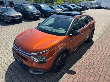 Citroën C4 PT130 EAT8 Shine | PDach - RCam - Navi - SH