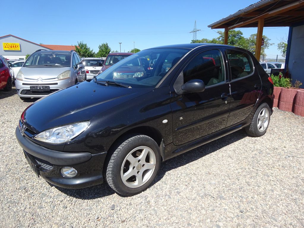Peugeot 206