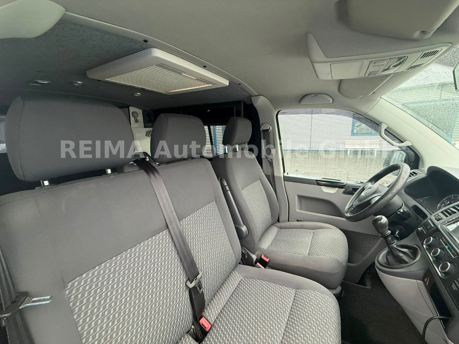 Fahrzeugabbildung Volkswagen T5 2,0 TDi Camper, Solar , 2 Schlafplätze