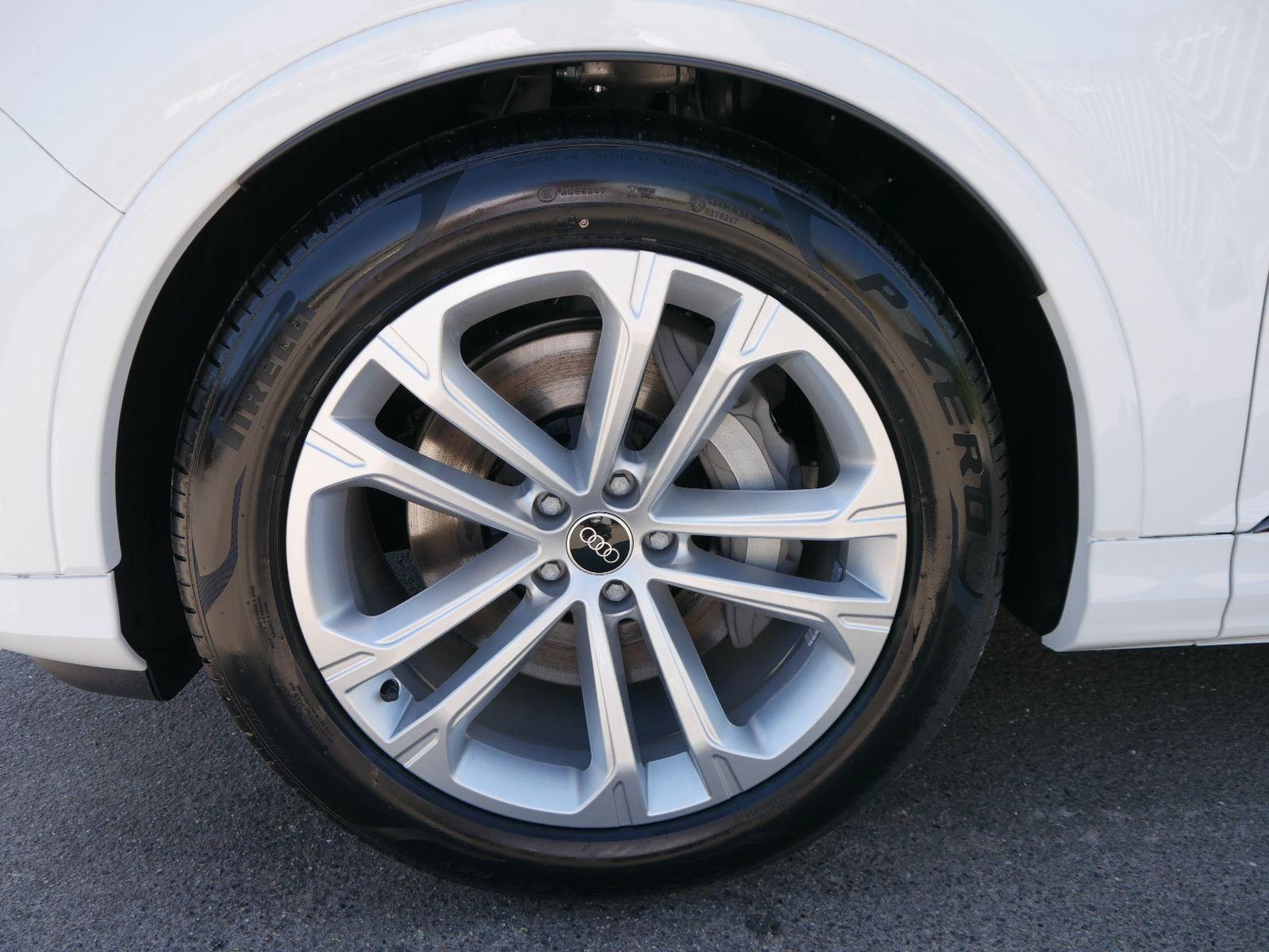 Audi Q7 S line 45 TDI 4X4 AHK LED 7-SITZE 20 ZOLL PAN foto 4