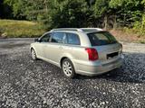 Toyota Avensis - gebrauchte Toyota Avensis aus dem Jahr 2004