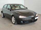 Alfa Romeo 147 1.6 16V TS ECO Sportiva /Tüv 12.26/1.HAND - Alfa Romeo Gebrauchtwagen von 2006