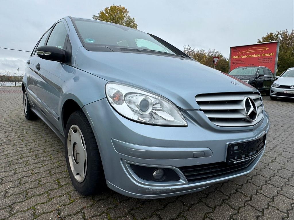 Mercedes-Benz B 170