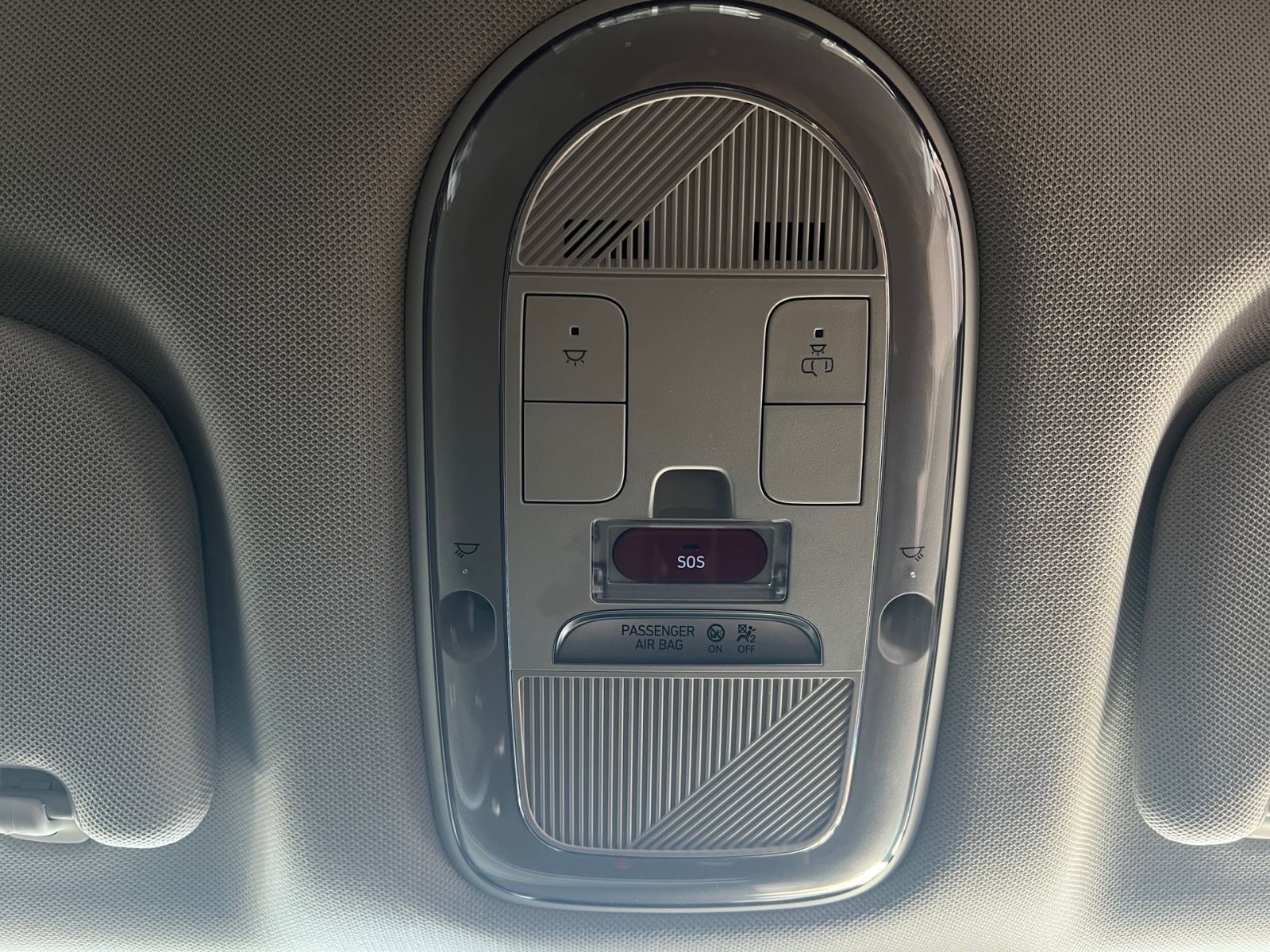 Fahrzeugabbildung Hyundai IONIQ 5 Elektro 63 kWh Wärmepumpe Navi LED