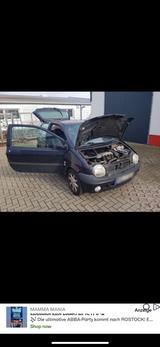 Renault Twingo Initiale Baujahr 2004 Volll... - Renault Twingo Initiale mit Benzin-Antrieb