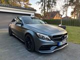 Mercedes-Benz C 63 AMG C Limousine C 63 AMG - : Grau