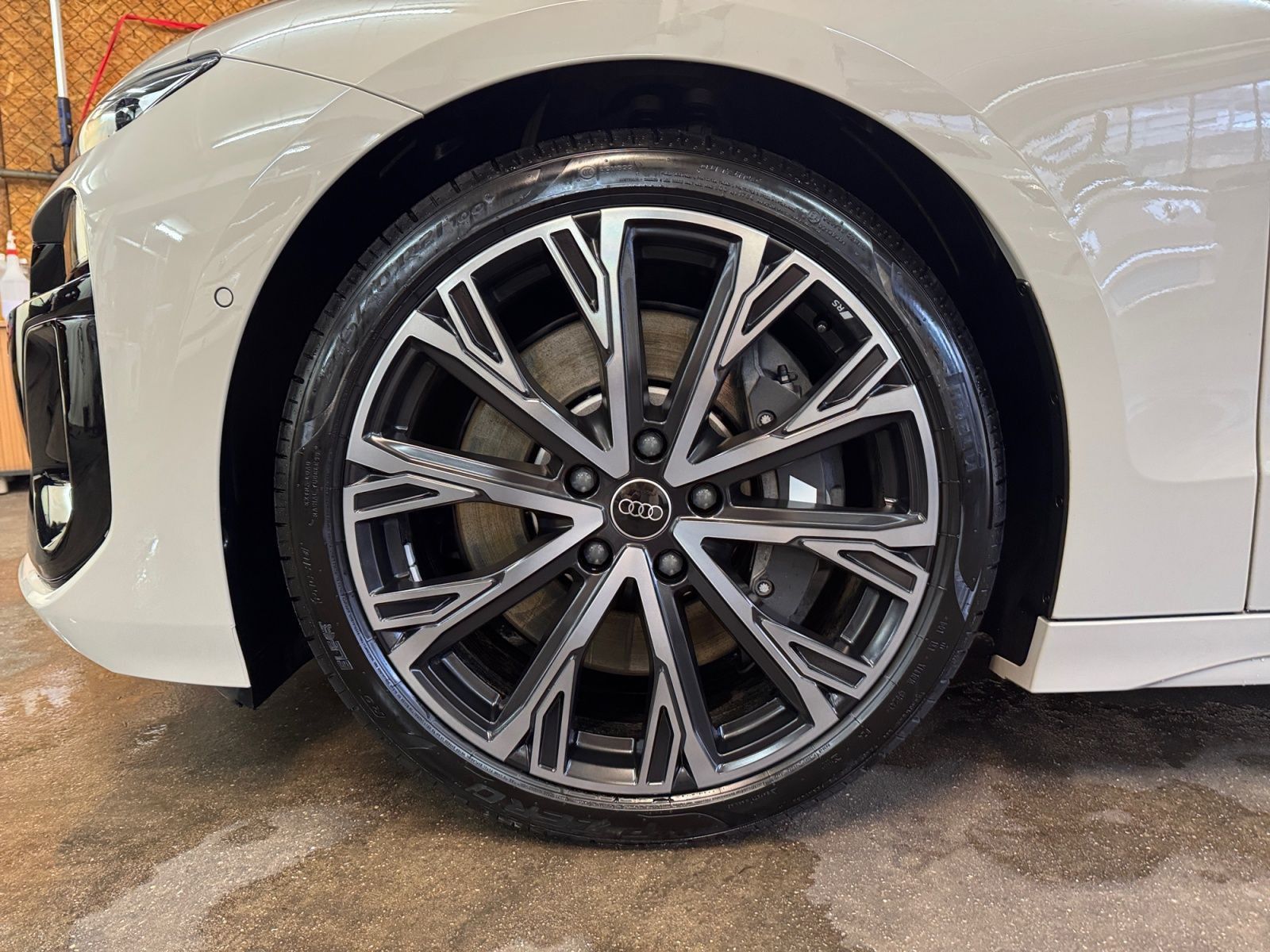 Audi S6 e-tron - Bild 5