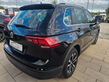 Volkswagen Tiguan - 5