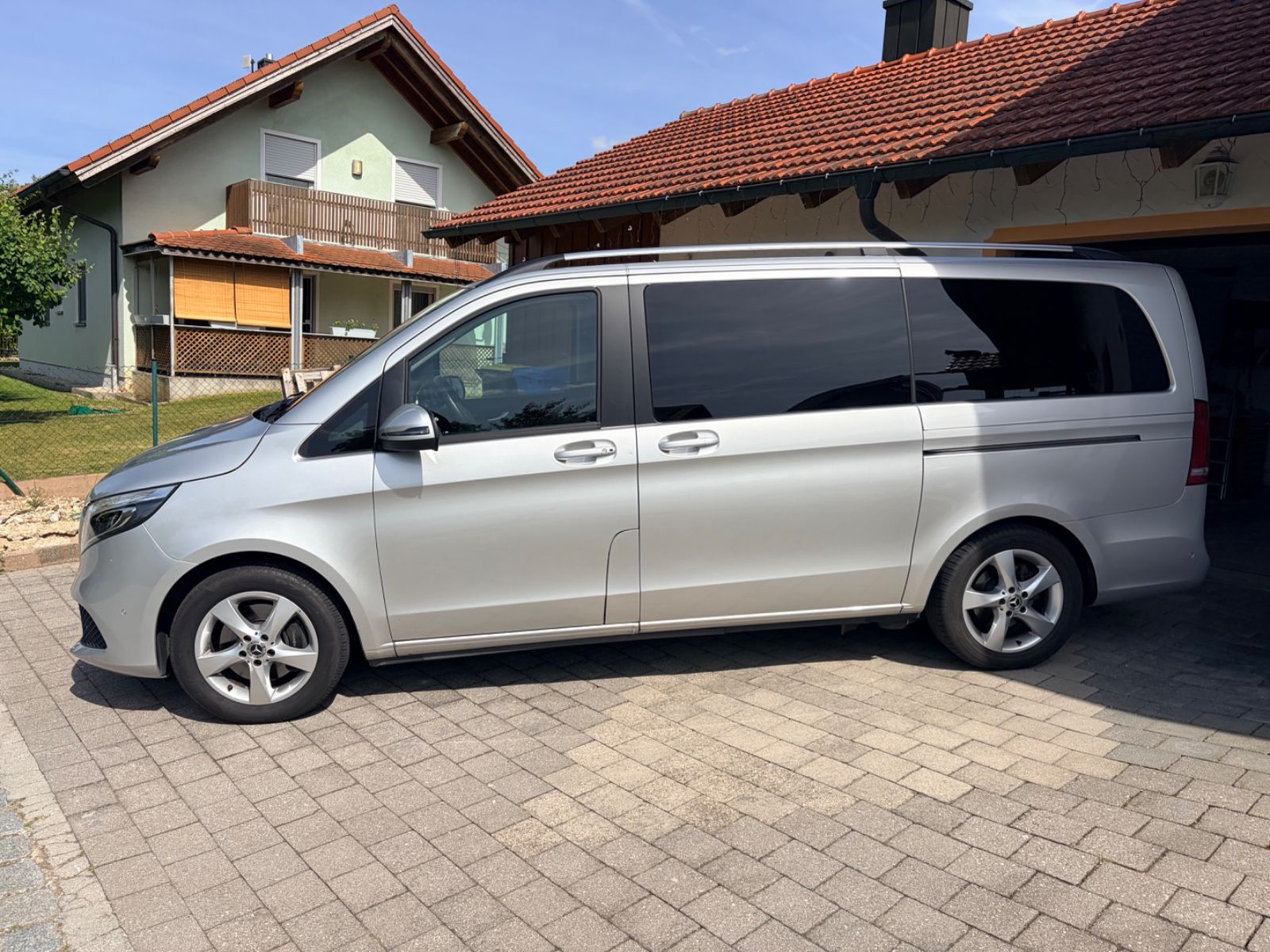 MERCEDES-BENZ V 220 d Aut. EDITION L