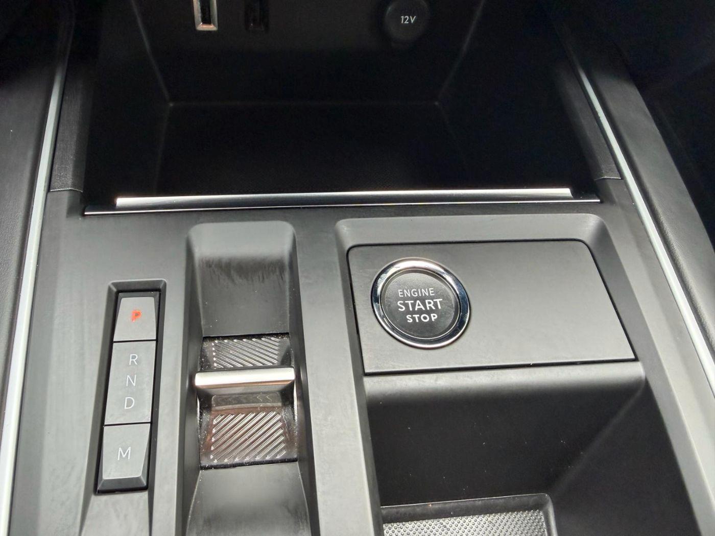 Citroën C5 Aircross 1.2 PureTech 130 S&S Shine AHK+LED