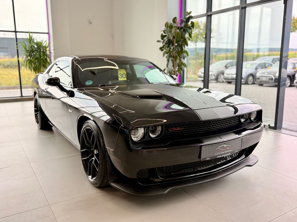 Image of Dodge Challenger