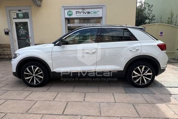 Volkswagen T-Roc - 8