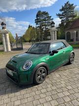 MINI Cooper S Cabrio - gebrauchte MINI Cooper S Cabrio aus dem Jahr 2022