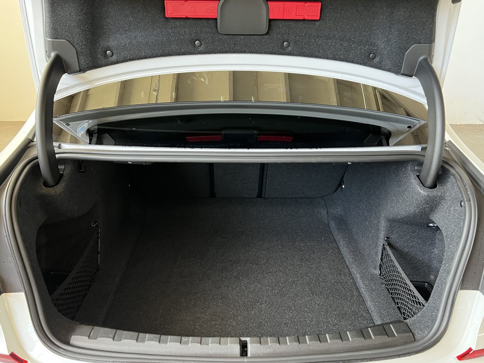 Fahrzeugeinzelansicht 14 Fahrzeugabbildung BMW M340i xDrive |Head-Up Display |Laserlicht |Glasd