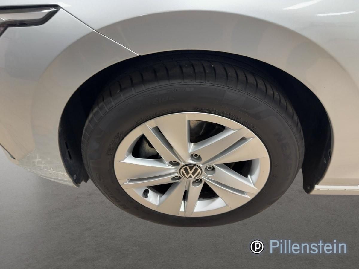 Volkswagen Golf - Bild 6