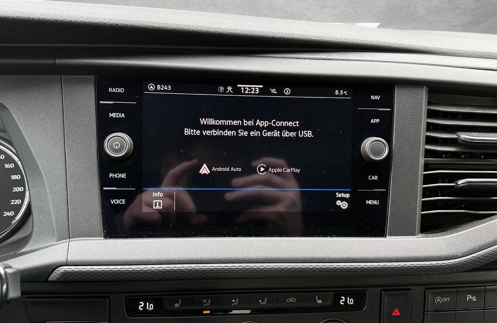 Volkswagen T6 Caravelle - Bild 19