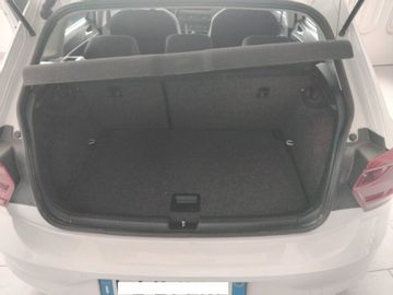 Volkswagen Polo - 5