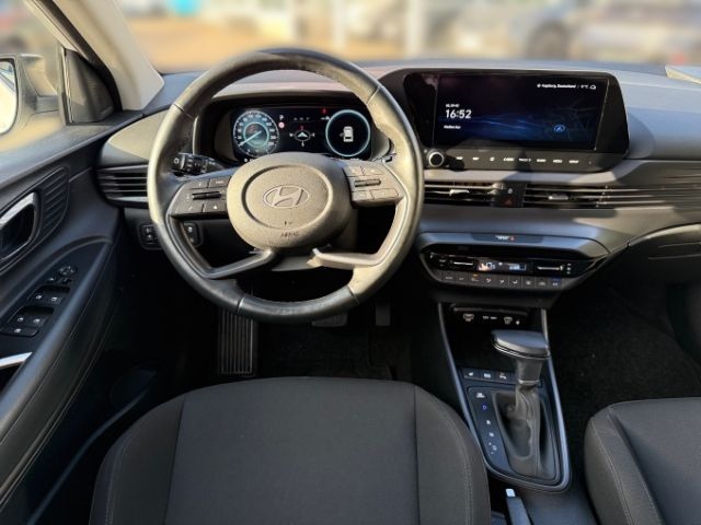 Fahrzeugabbildung Hyundai i20 1.0 T-Gdi 48V DCT Prime +KLIMA+NAVI+RFK+PDC+