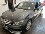 Mercedes-Benz E 250 CGI AMG-Line|Standh.|S.dach|19"LM|Garantie - Mercedes-Benz E 250 Gebrauchtwagen