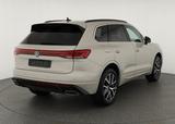 Volkswagen Touareg 3.0 TDI V6 R-LINE, Luft, Area, AHK, Lede - mit Diesel-Antrieb: Beige, Leder