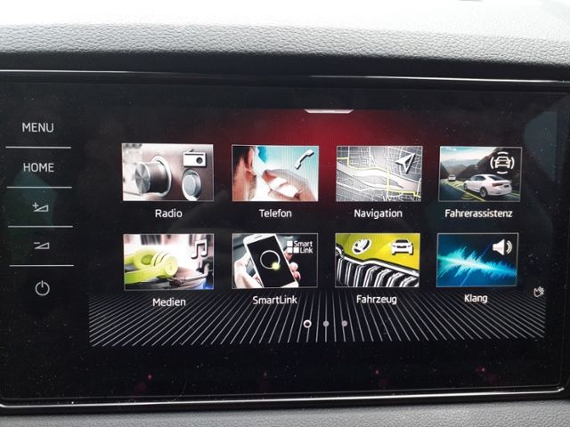 Fahrzeugabbildung SKODA Karoq 1,5 TSI Selection DSG LED ALU