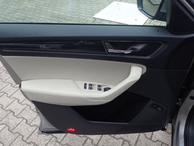 Fahrzeugabbildung SKODA Kodiaq 2.0 Style 4x4 AHK 2T Anhängelast Standhz