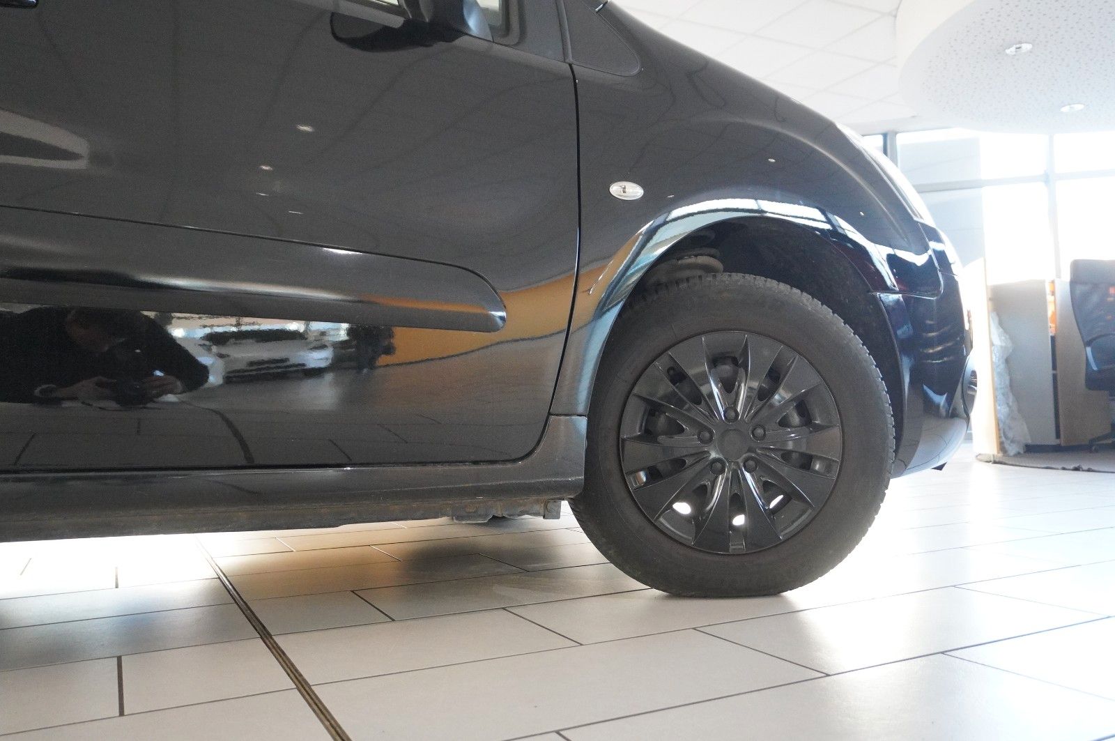Fahrzeugabbildung Citroën Berlingo Kombi 1.6 HDI SELECTION 5-SITZ KLIMA/SH