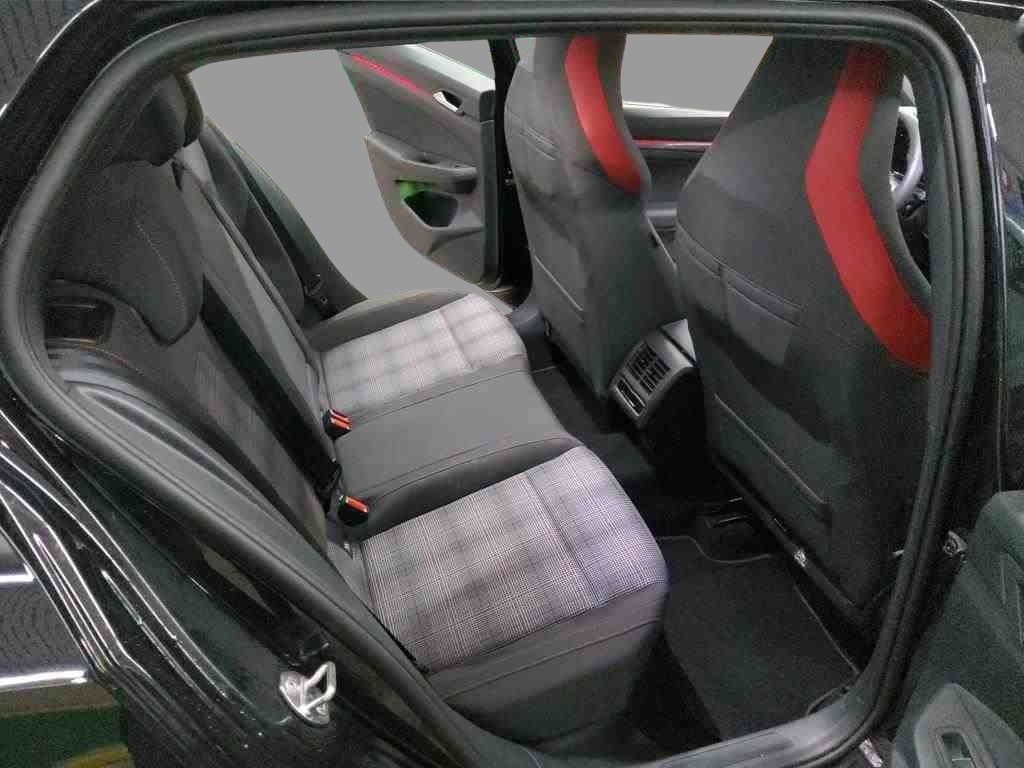Volkswagen Golf - Bild 7