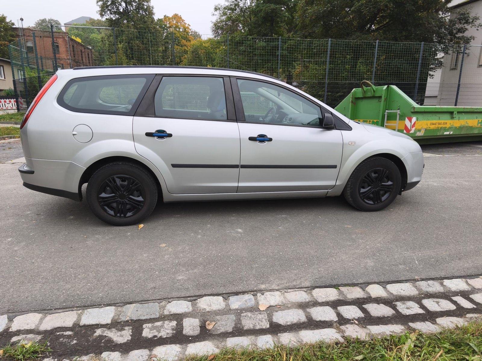 Ford Focus 2006 — photo 7
