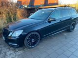 Mercedes-Benz E 250 CDI  AVANTGARDE Aut. AVAN... - Mercedes-Benz E 250 in Lübeck