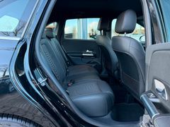 MERCEDES-BENZ B 180/ LENKRADHEIZUNG/ LED/ NAVI/ SPURASSISTENT MERCEDES-BENZ B 180/ LENKRADHEIZUNG/ LED/ NAVI/ SPURASSISTENT