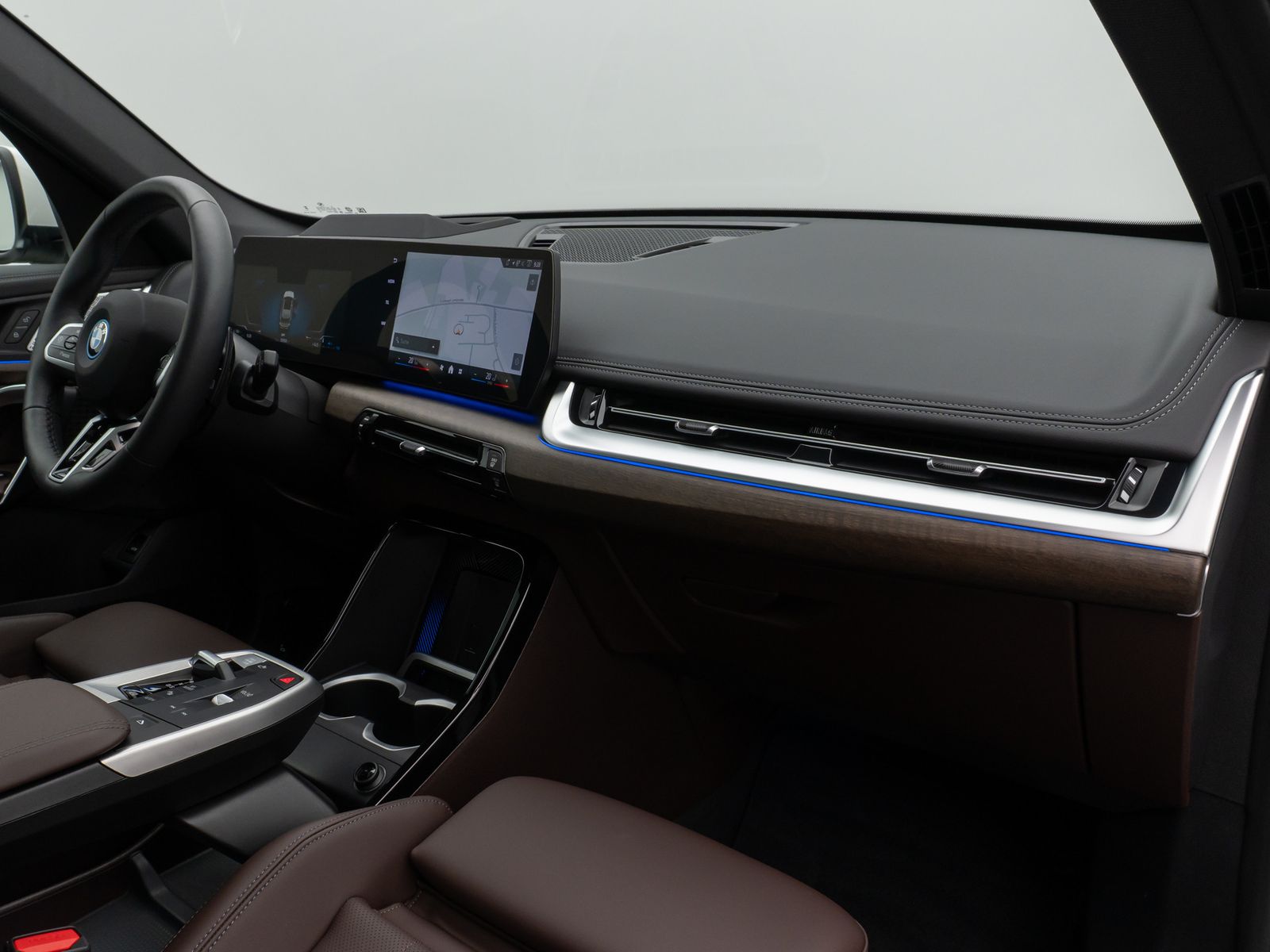 Fahrzeugabbildung BMW X1 xD30e M Sport Panorama 360°HUD DAB H/K AHK