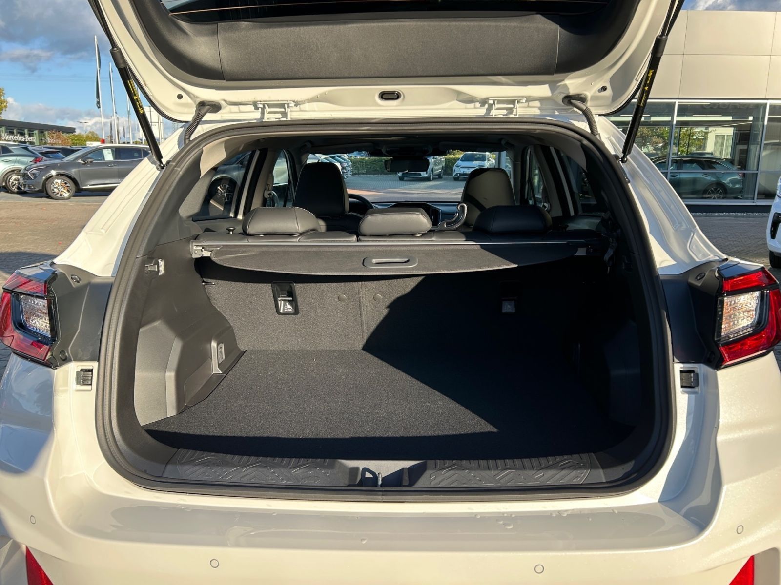 Fahrzeugabbildung Subaru Impreza 2.0ie e-BOXER Platinum Lineartronic