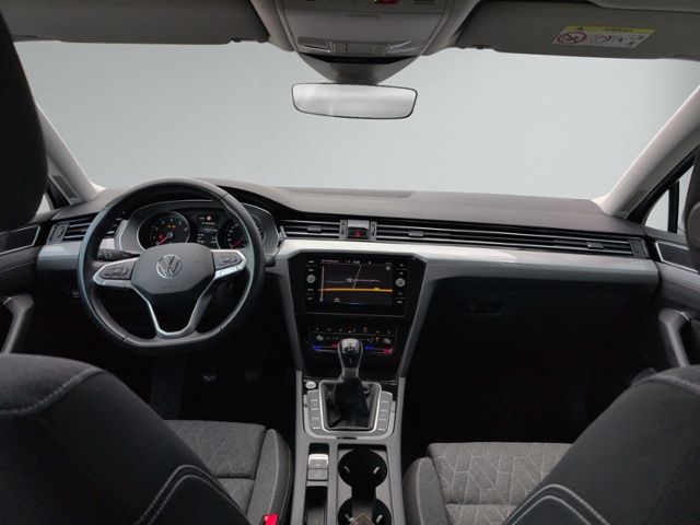 Passat Variant 1.5 TSI AHK+KAMERA+NAVI+LED+KLIMA