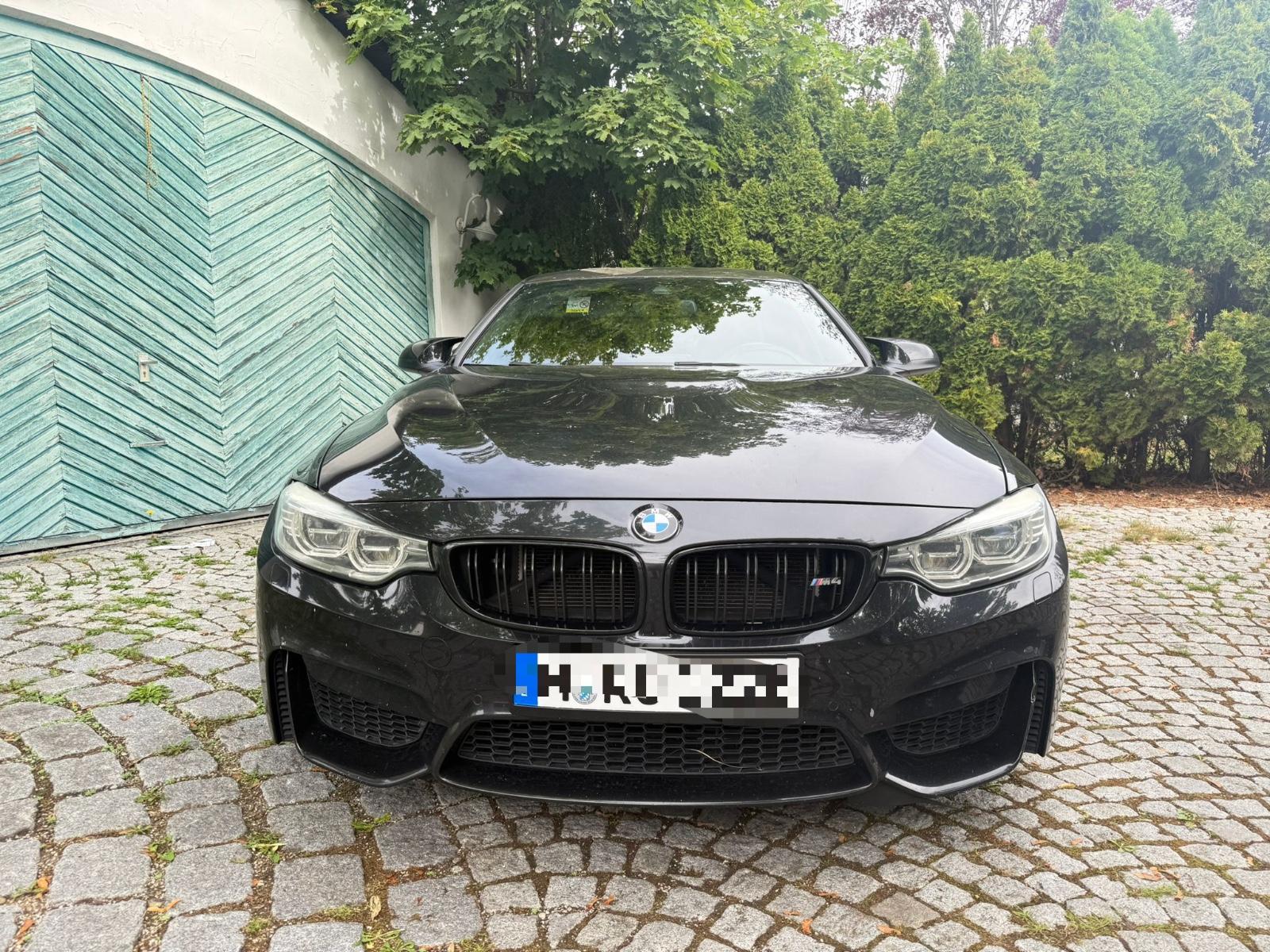 BMW M4 Coupe*DKG*Deutsches-Fzg*Carbon-Paket*