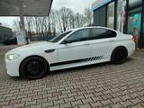 BMW 550i F10  V8  408 PS - BMW 550: F10 550i