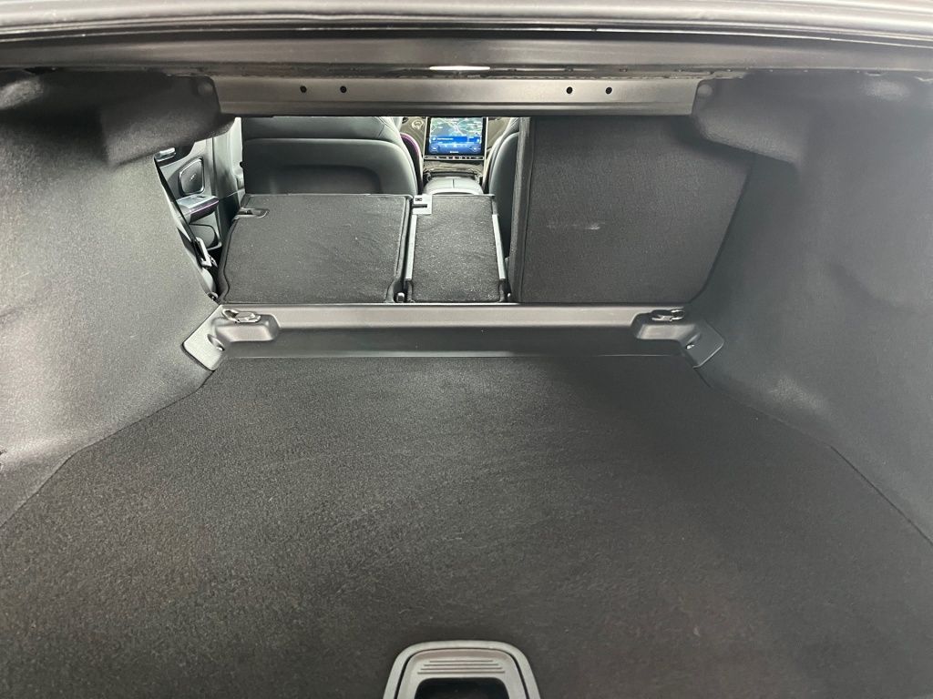 Fahrzeugabbildung Mercedes-Benz C 180 +EDITION-AMG+AHK+360GRAD+DIGITAL+KEYLESS++