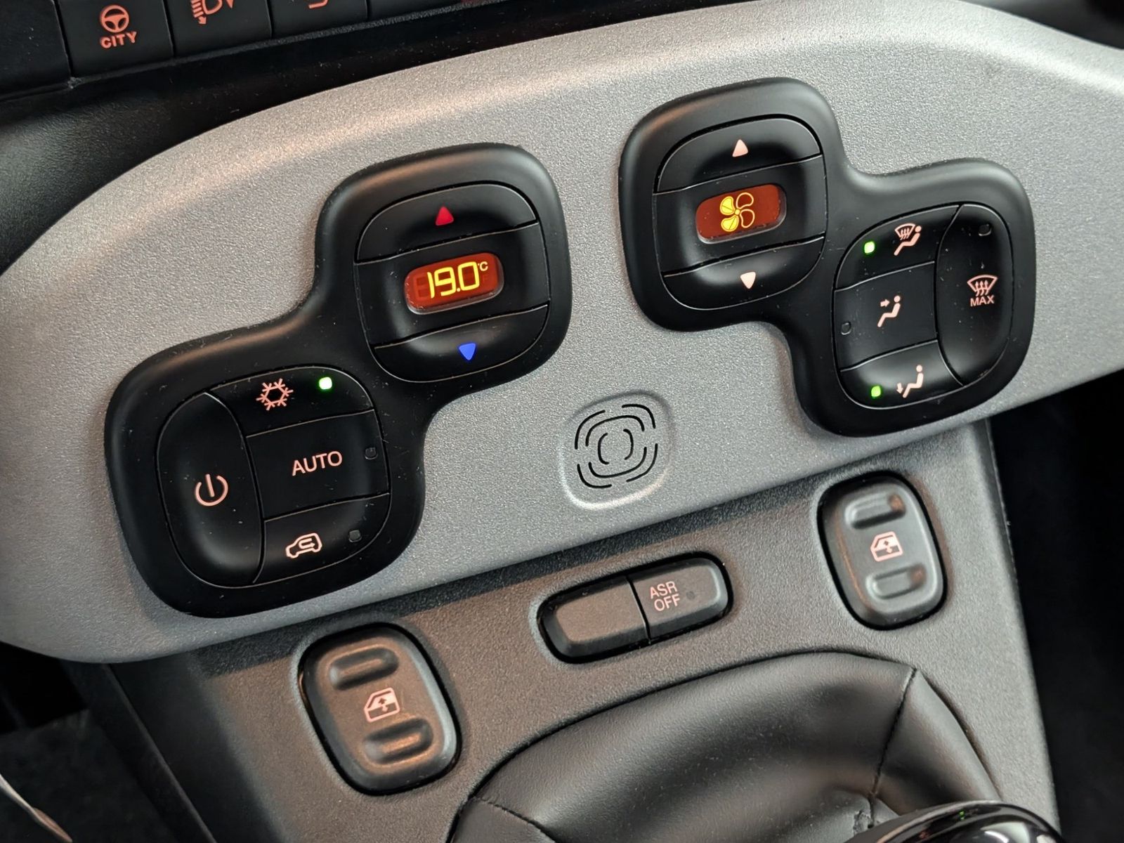 FIAT Panda 1.0 MHEV Garmin AHK – Bild 18