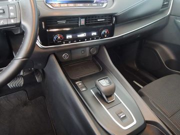 Nissan Qashqai - 12