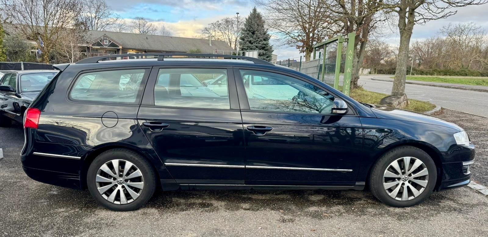 Volkswagen Passat 2010 — engine 1.598 cm³, 105 HP (77kW)