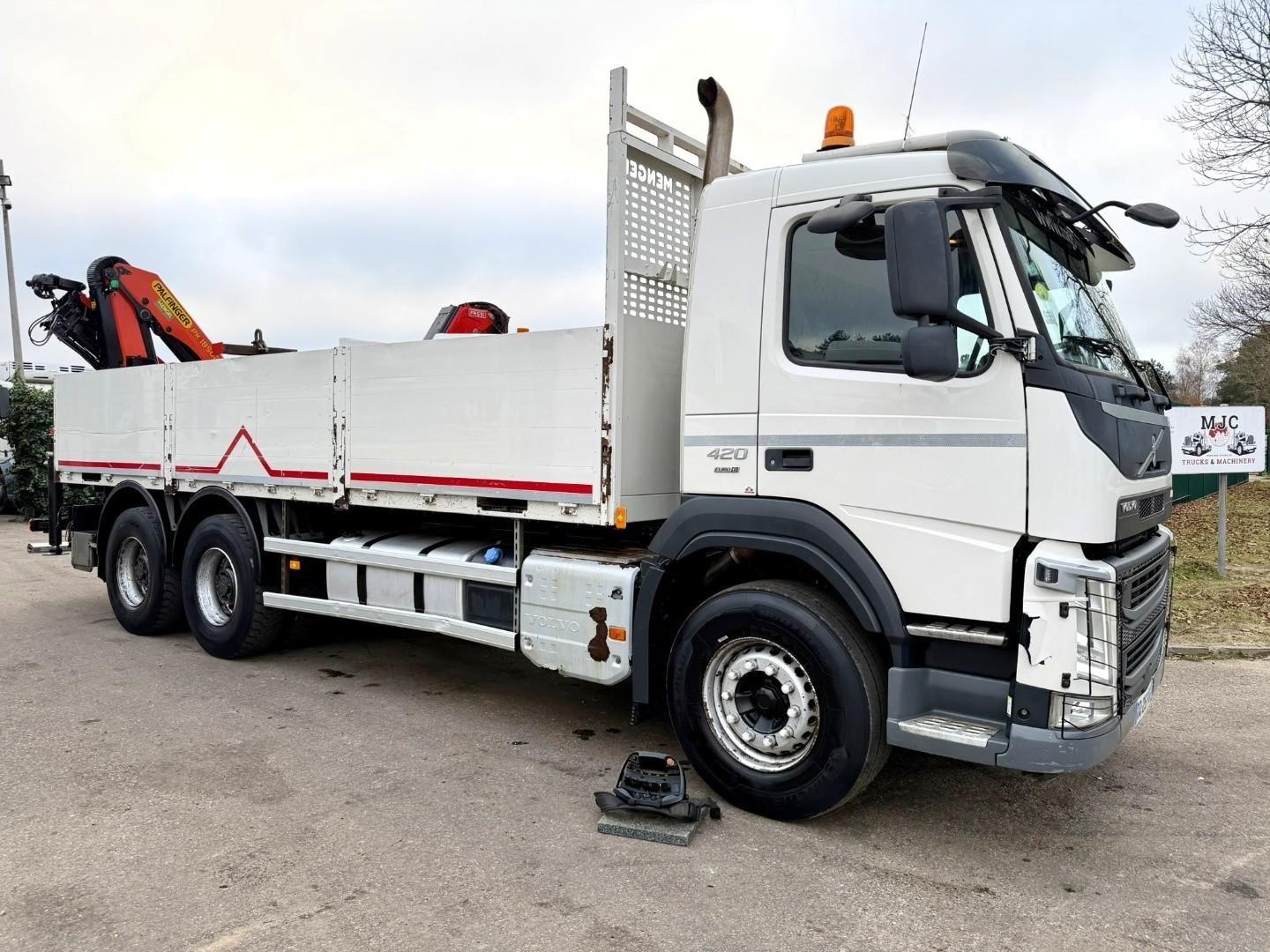 Volvo FM 420 6x4 BAUSTOFF + KRAN PALFINGER PK18502 SH