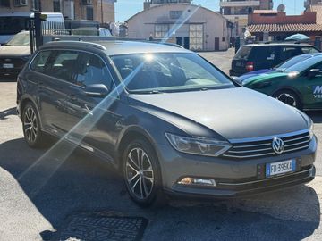 Volkswagen Passat - 10