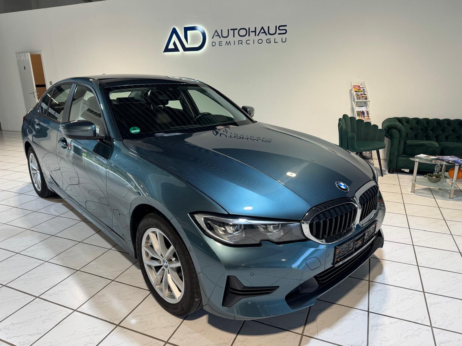 BMW 320 Limousine 320 d xDrive Stdhz HUD