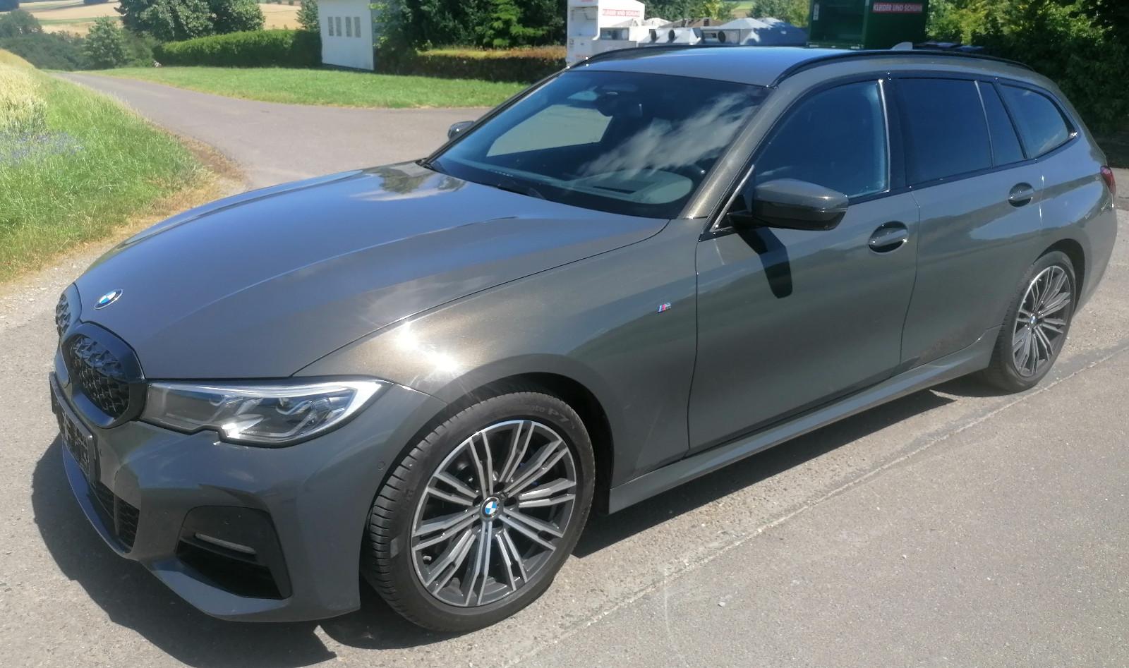 BMW 320 d xDrive M Sport Head Up Harman Laser