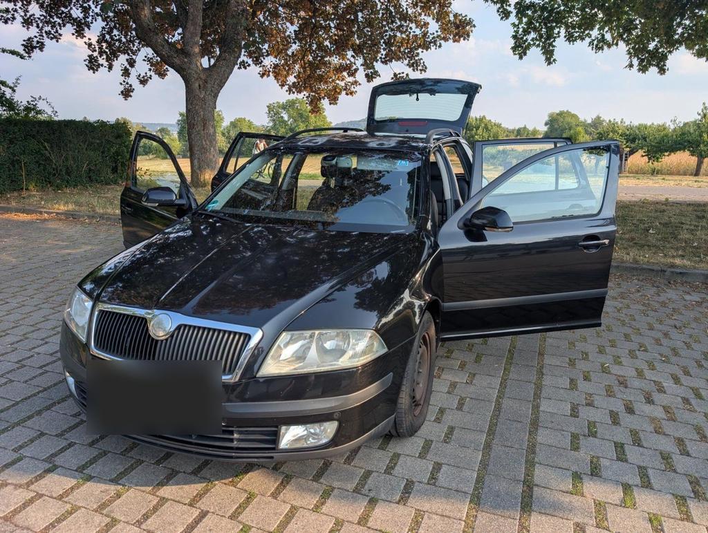 Skoda Škoda Octavia Combi 2.0 TDI 140 PS, TÜV bi...