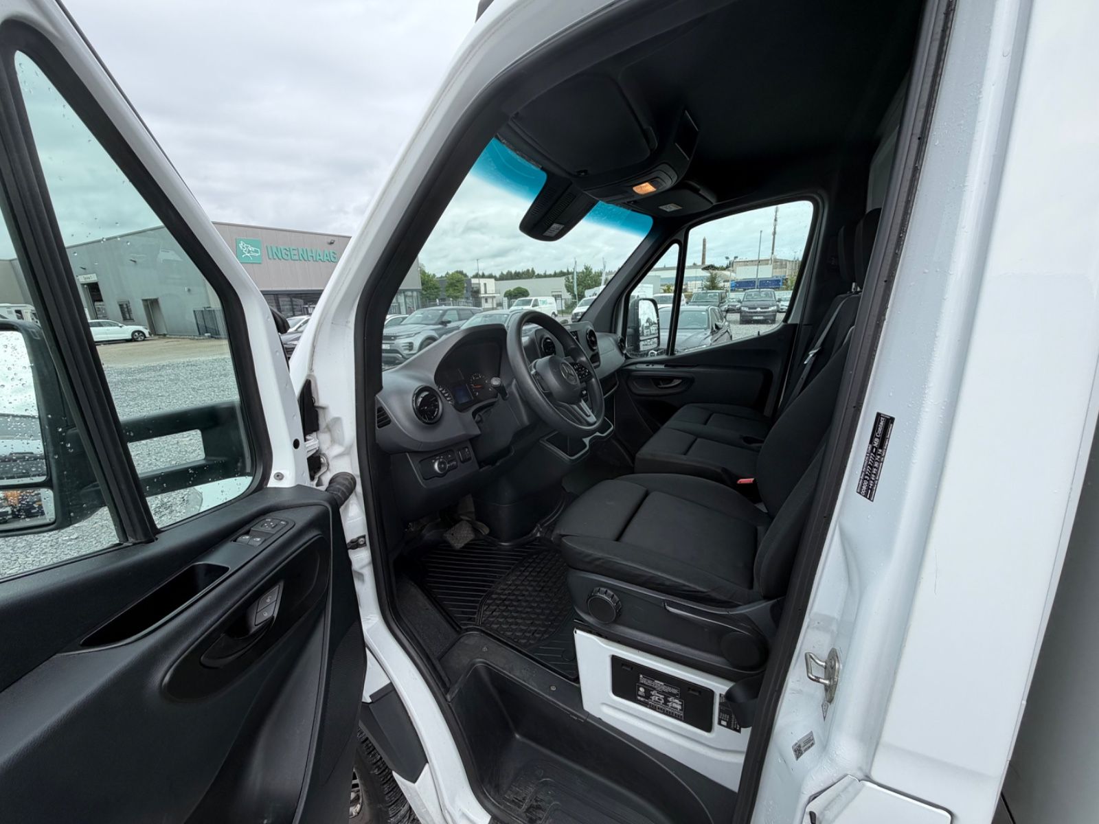 Fahrzeugabbildung Mercedes-Benz Sprinter III 316 CDI Koffer LBW